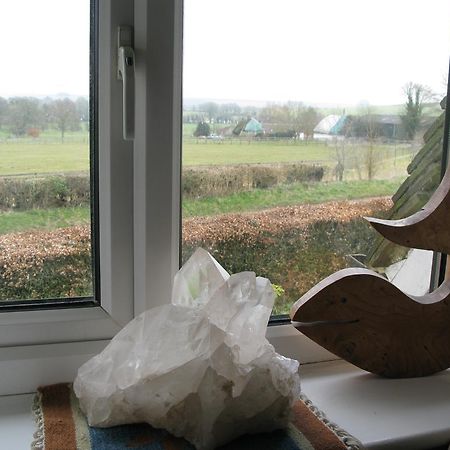 Avebury Life Panzió Kültér fotó