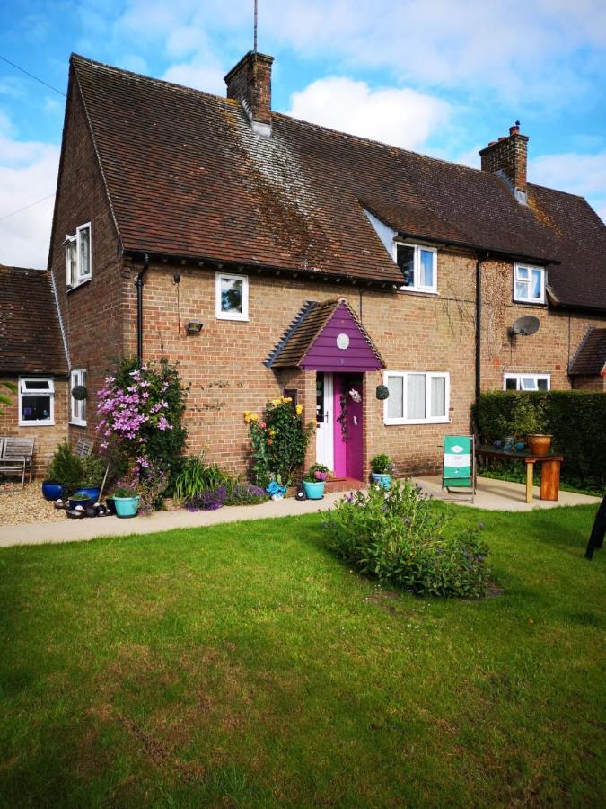 Avebury Life Panzió Kültér fotó